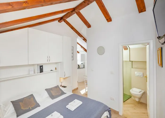 Ragusa City Walls Apartments